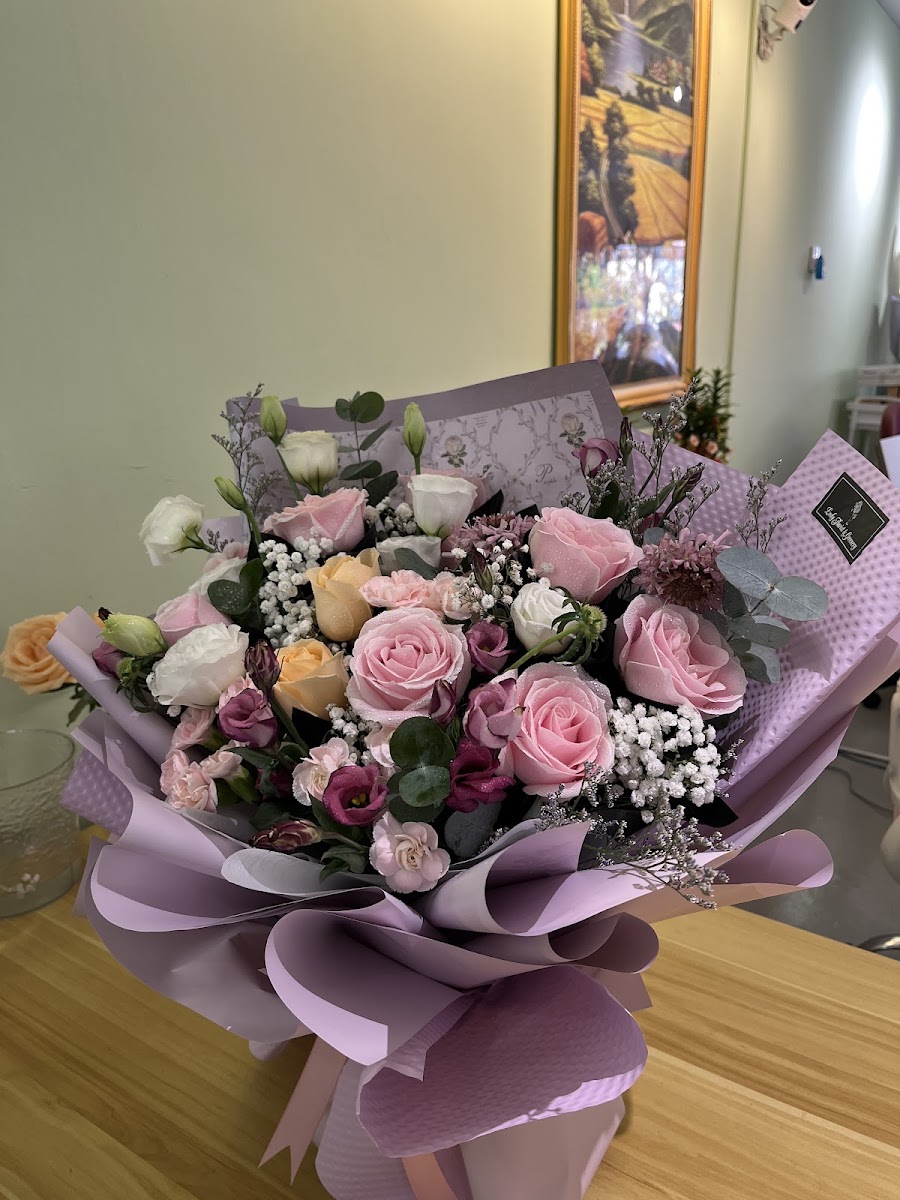 Lady Florist & Greenery